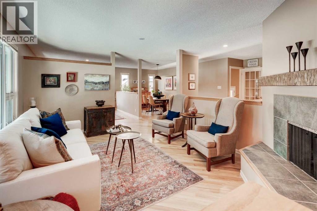 Single Family House Bungalow for Sale in  Mountain Place Rosemont Okotoks 