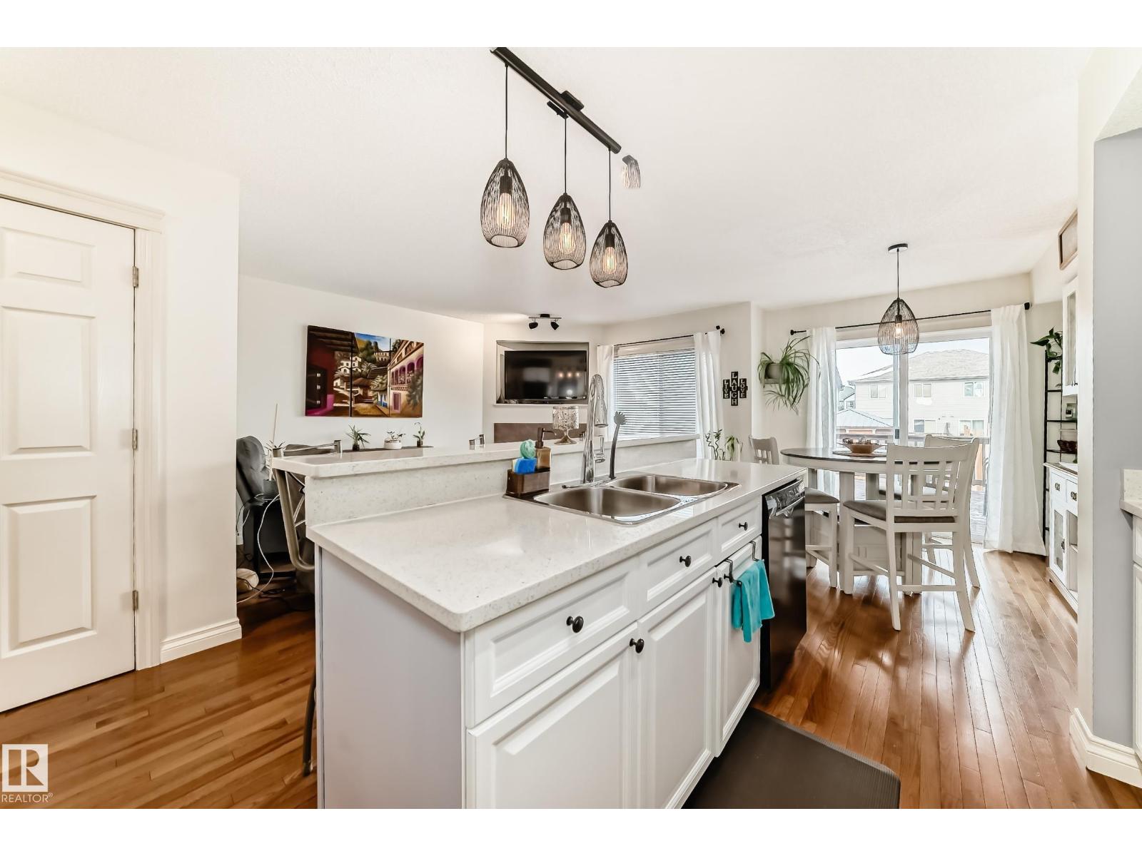 2 HARTWICK LO, Spruce Grove