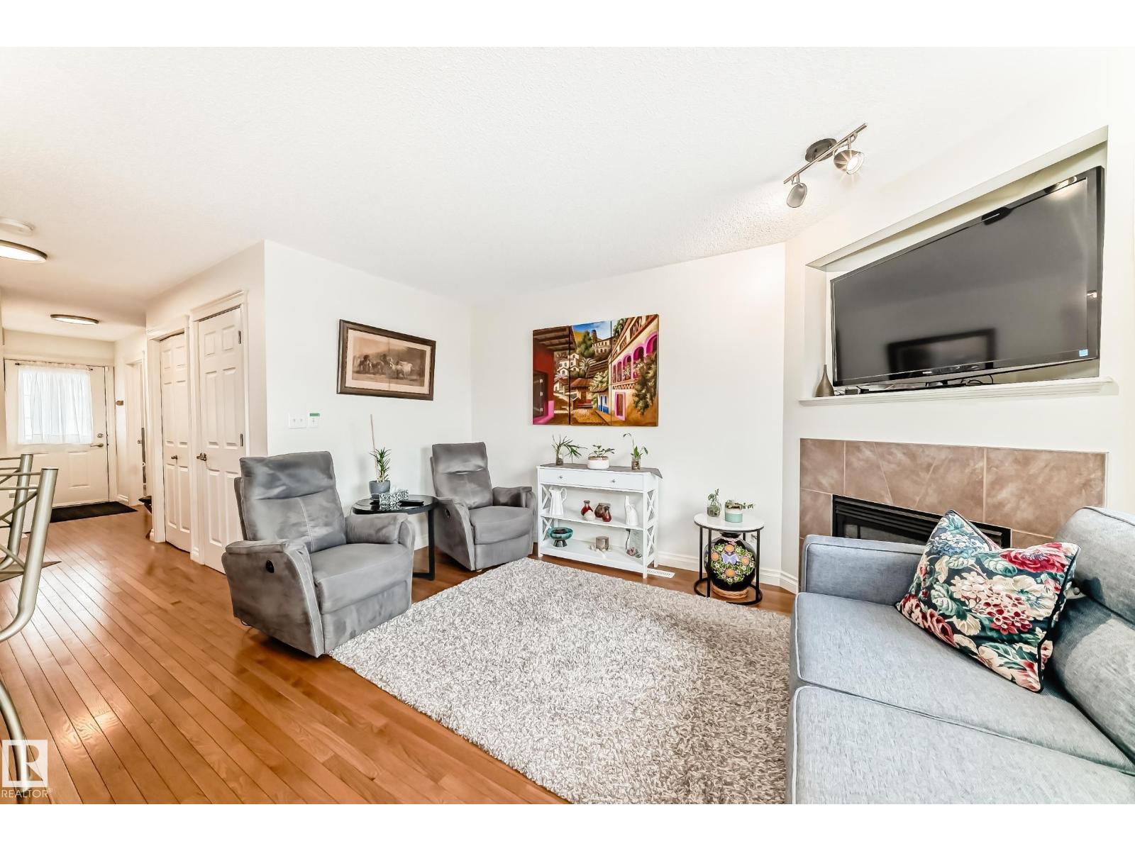 2 HARTWICK LO, Spruce Grove