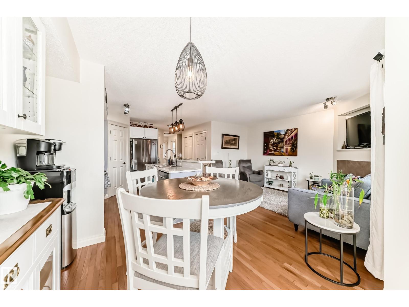 2 HARTWICK LO, Spruce Grove