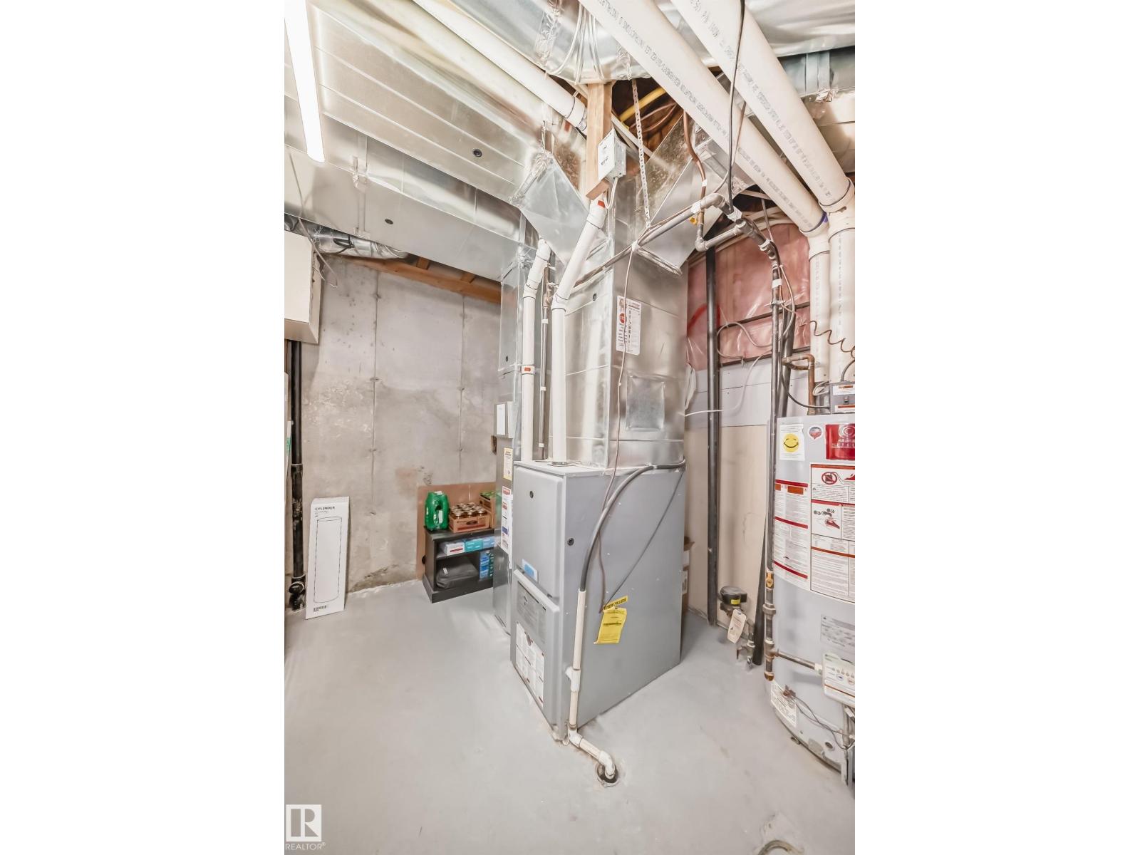 2 HARTWICK LO, Spruce Grove