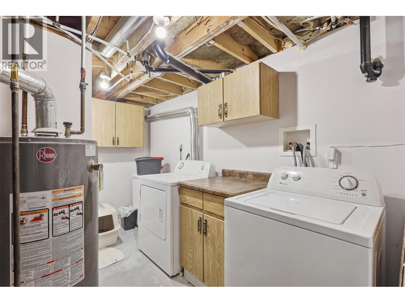 421/423 ALEXANDER AVENUE - 54