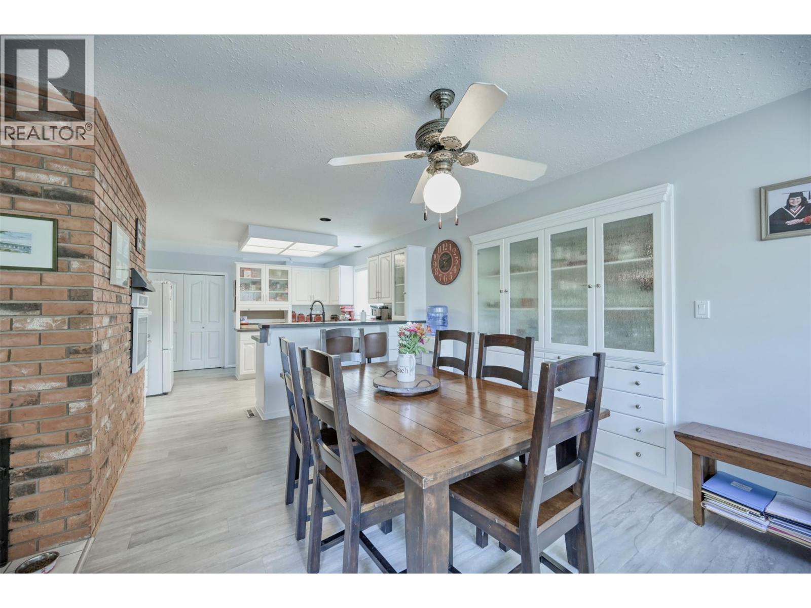 45 HARBOUR KEY Drive, Osoyoos