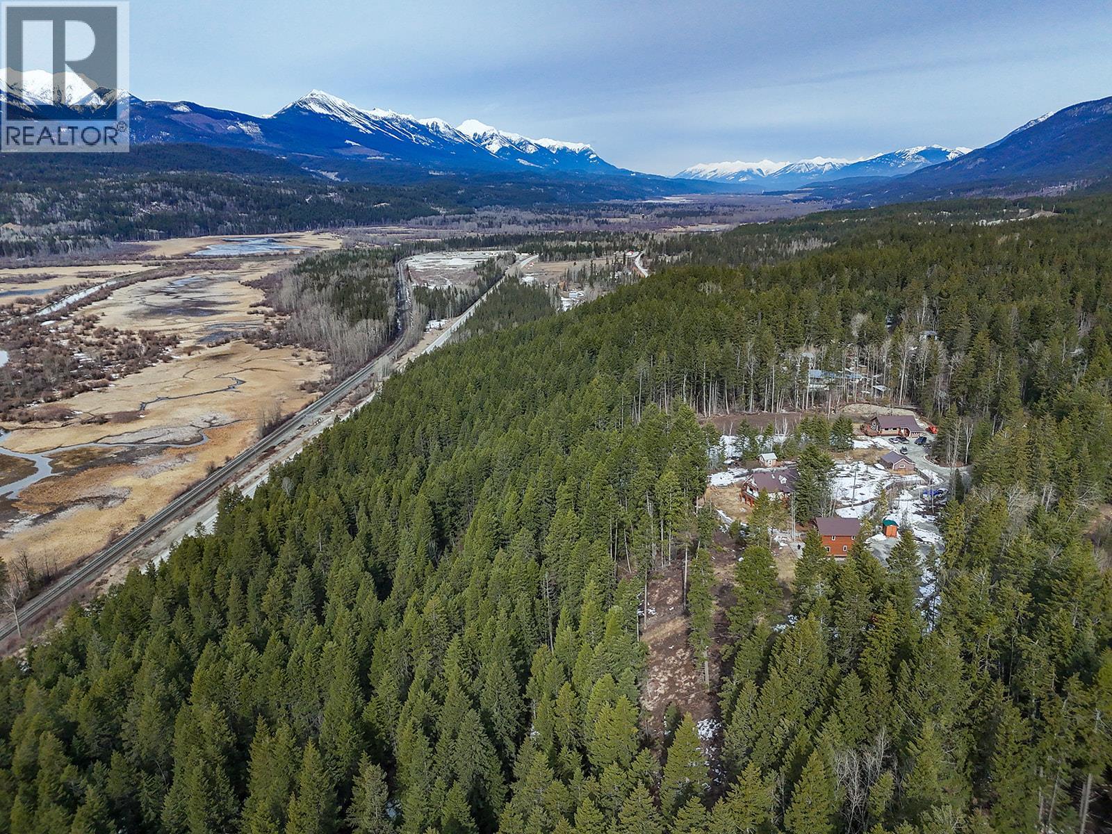 1352 CAMPBELL ROAD - 27