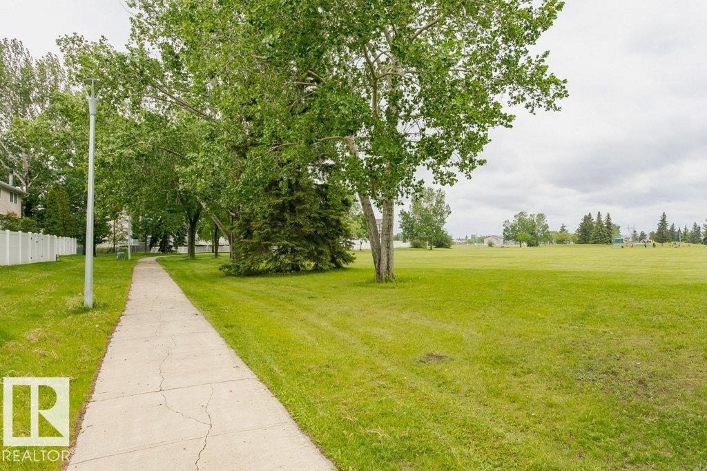 11516 145 AV NW, Edmonton