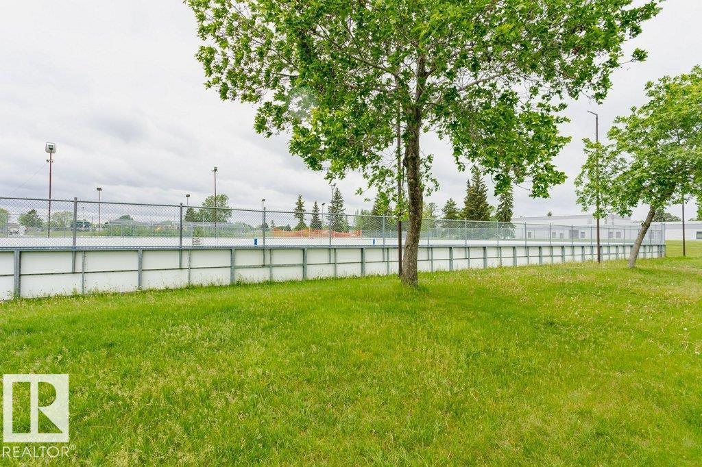 11516 145 AV NW, Edmonton