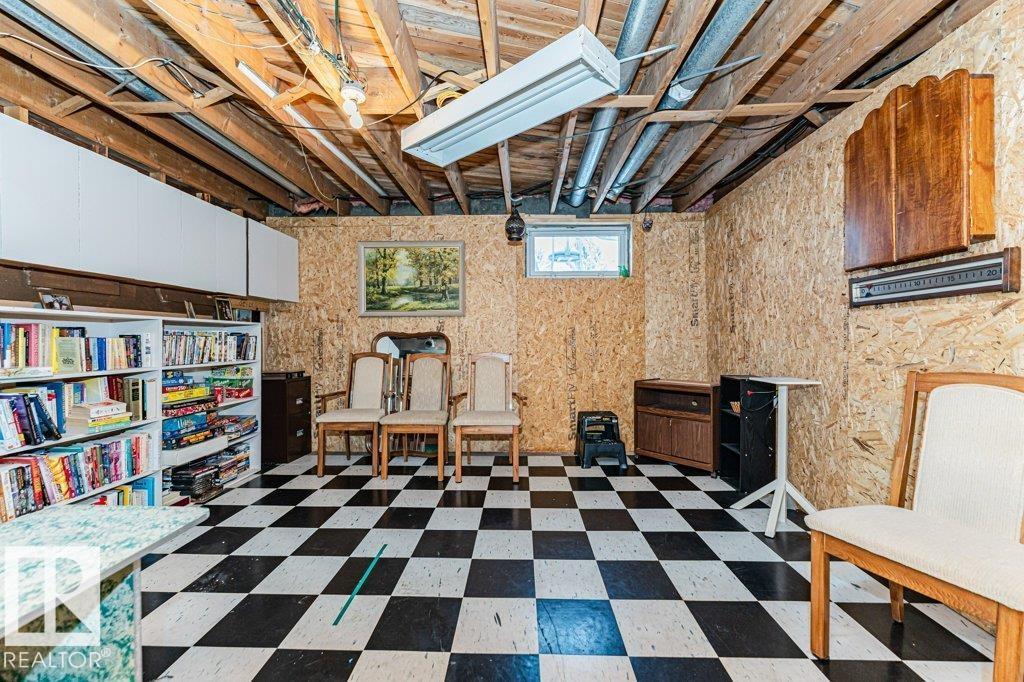 11516 145 AV NW, Edmonton