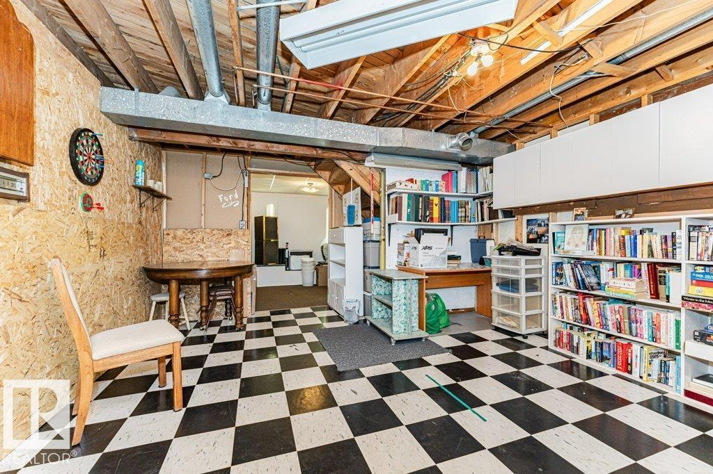 11516 145 AV NW, Edmonton