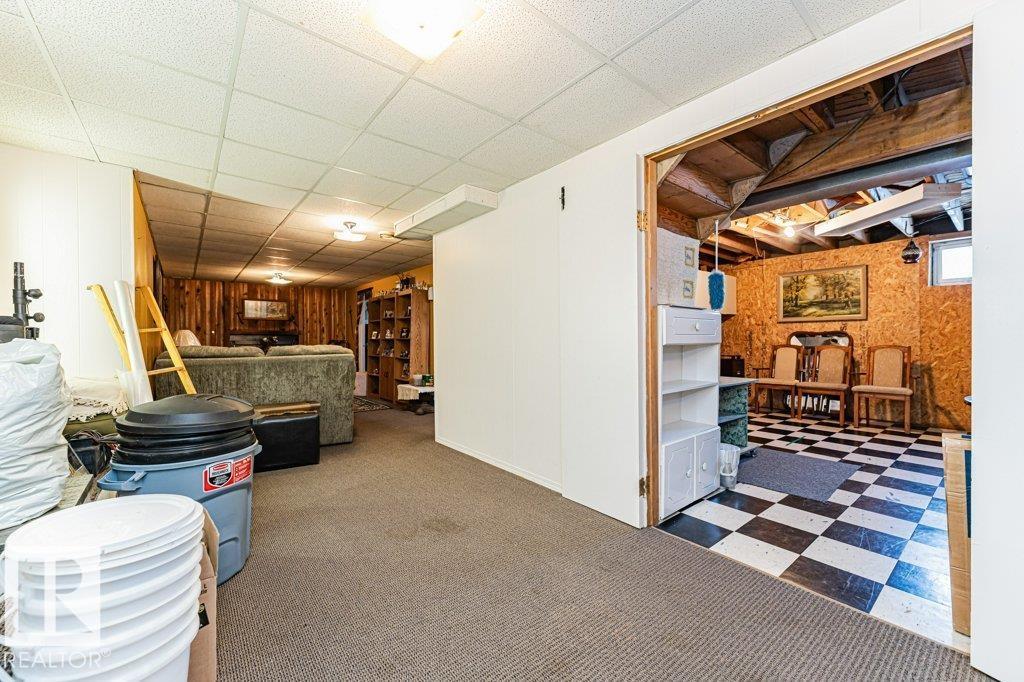 11516 145 AV NW, Edmonton