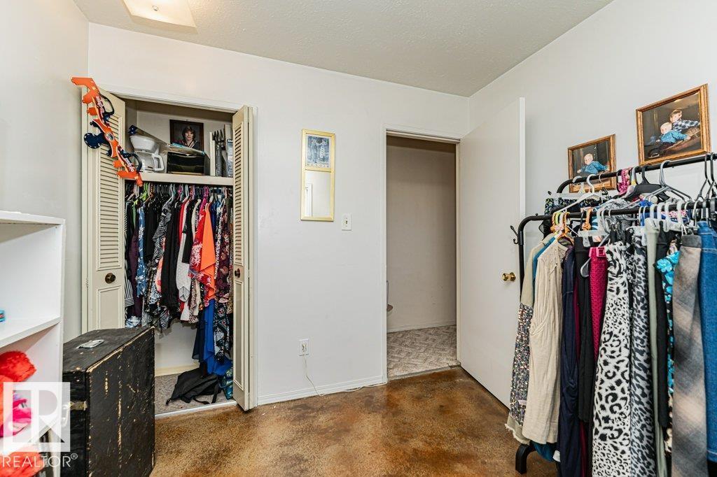 11516 145 AV NW, Edmonton