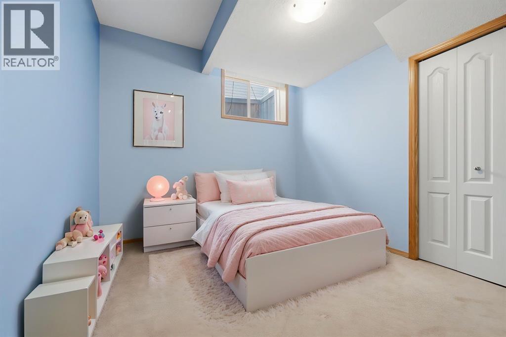 Single Family House Bungalow for Sale in  Kincora View NW Kincora Calgary 