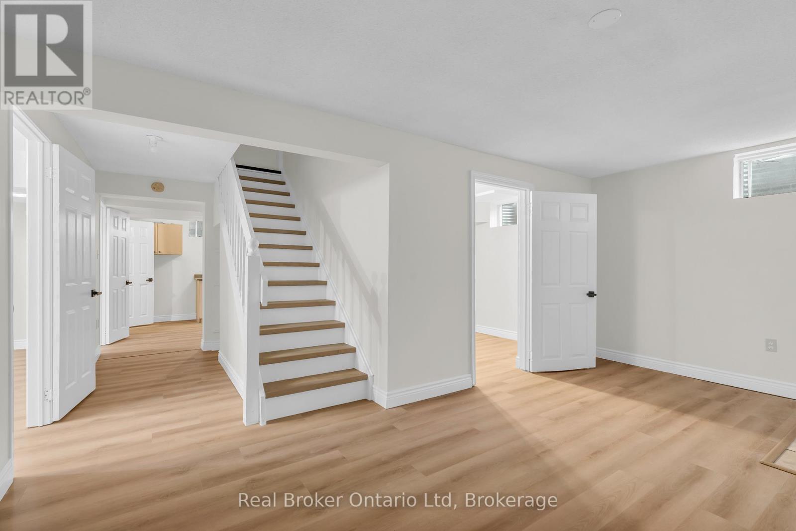 1 BALFOUR COURT — photo 32