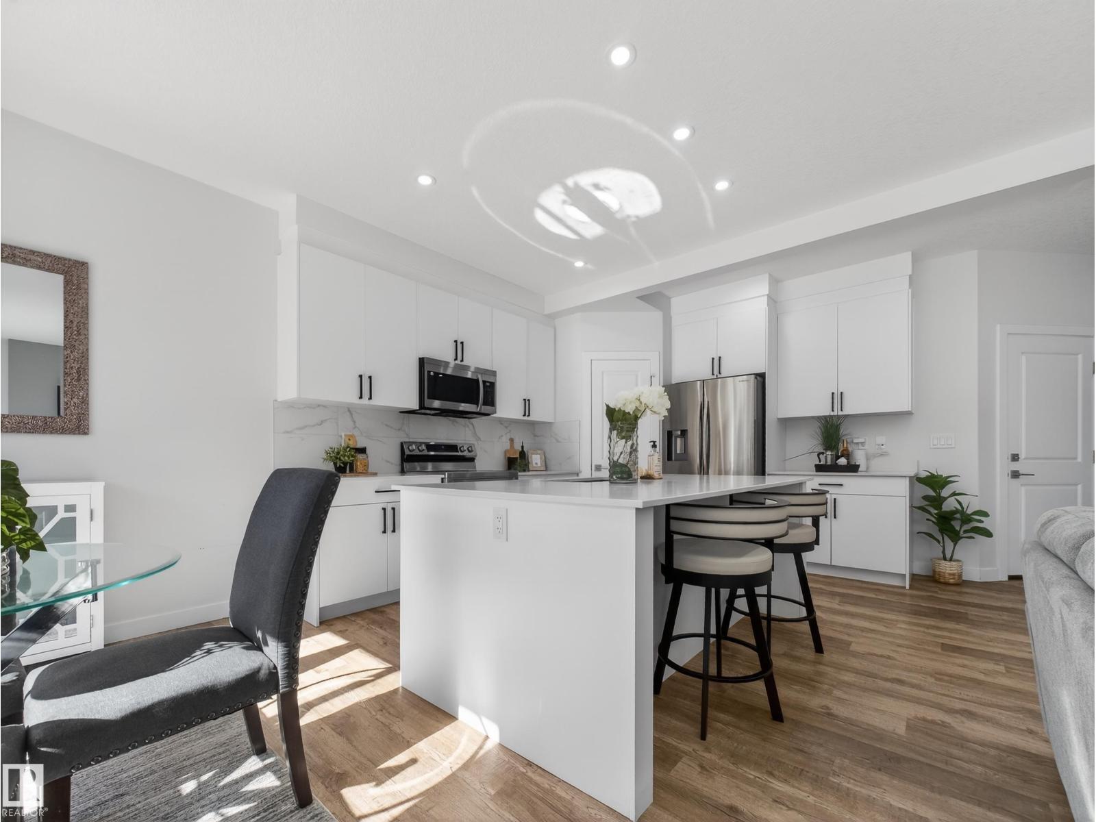 5546 KOOTOOK RD SW, Edmonton