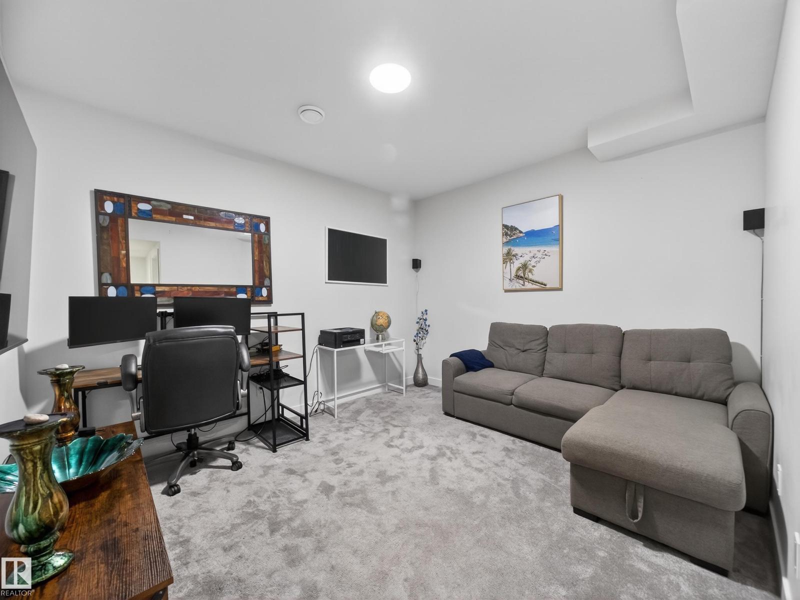 5546 KOOTOOK RD SW, Edmonton