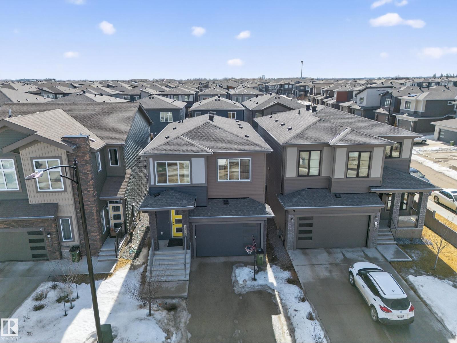 5546 KOOTOOK RD SW, Edmonton