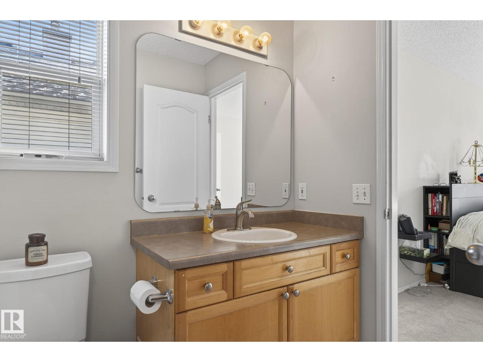 19 Escada CL, St. Albert