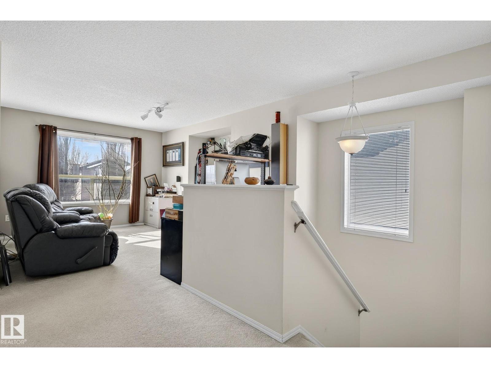 19 Escada CL, St. Albert