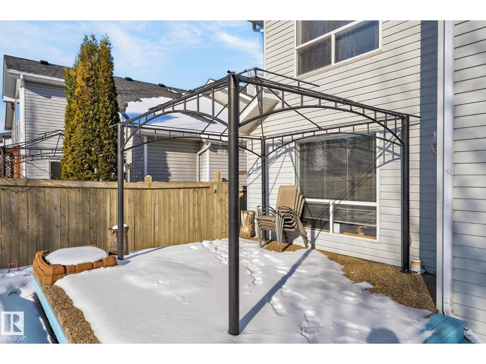 19 Escada CL, St. Albert