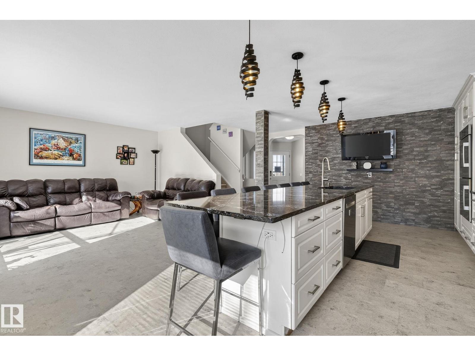 19 Escada CL, St. Albert