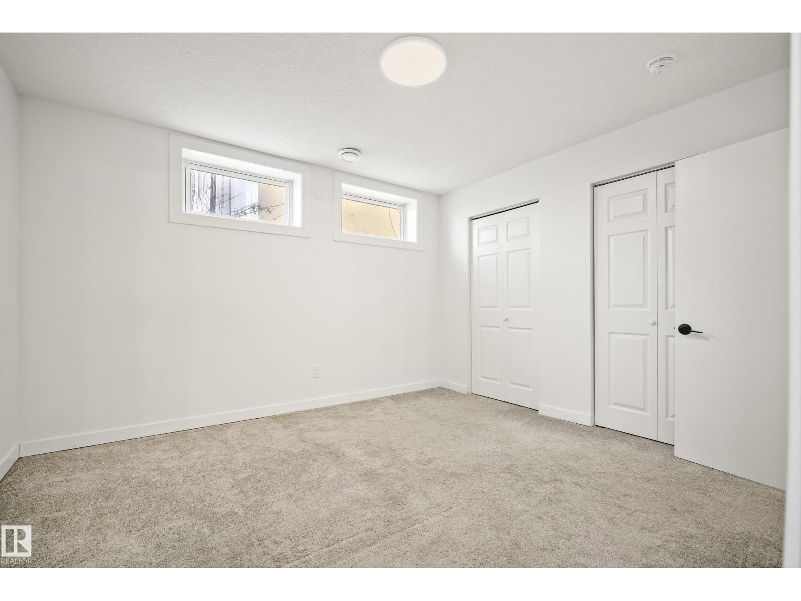 9043 52 ST NW, Edmonton