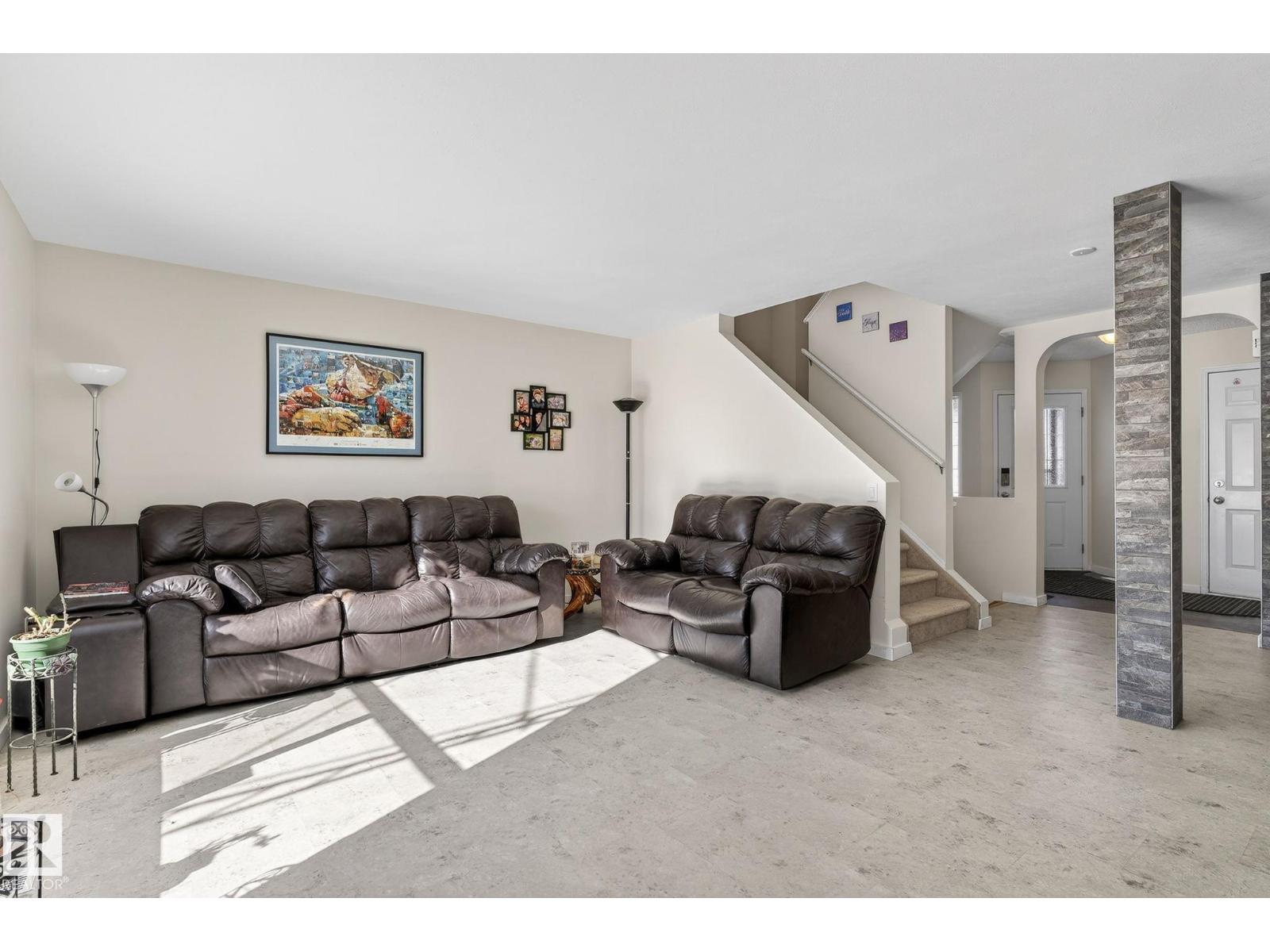 19 Escada CL, St. Albert