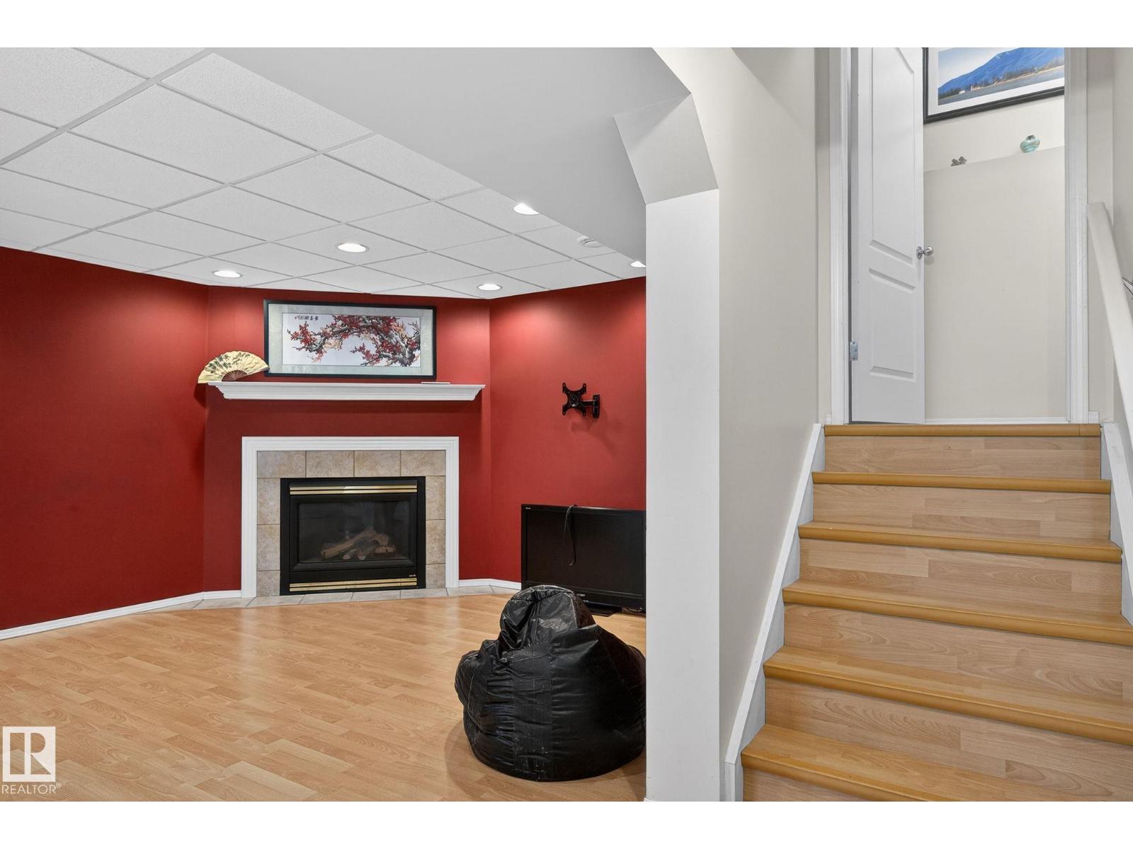 19 Escada CL, St. Albert