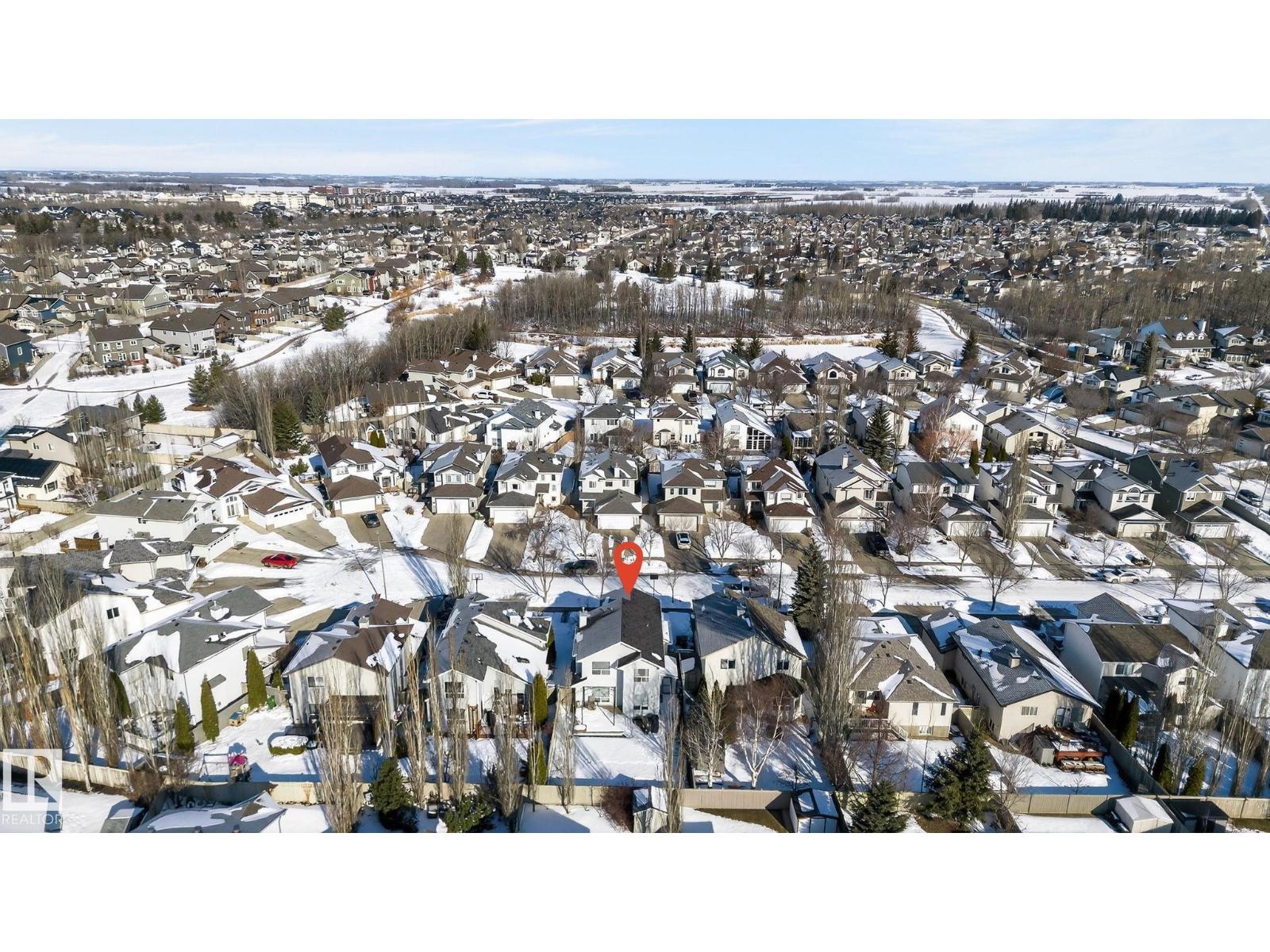 19 Escada CL, St. Albert