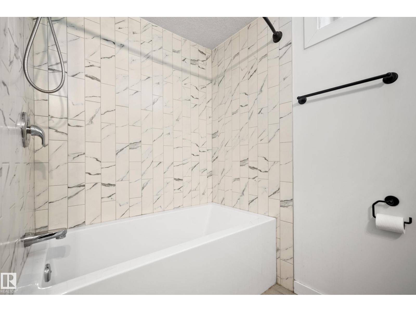 9043 52 ST NW, Edmonton