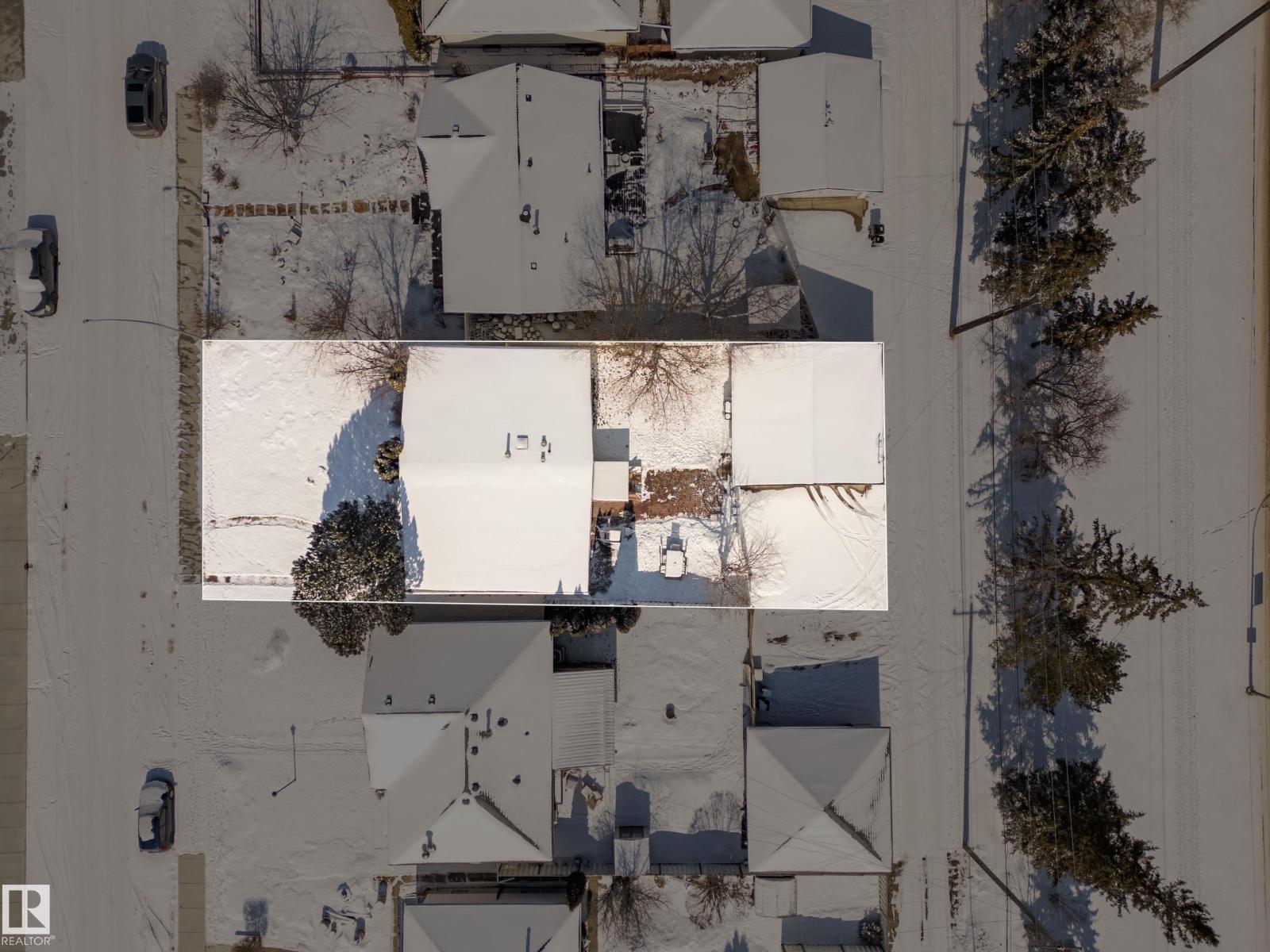 9043 52 ST NW, Edmonton