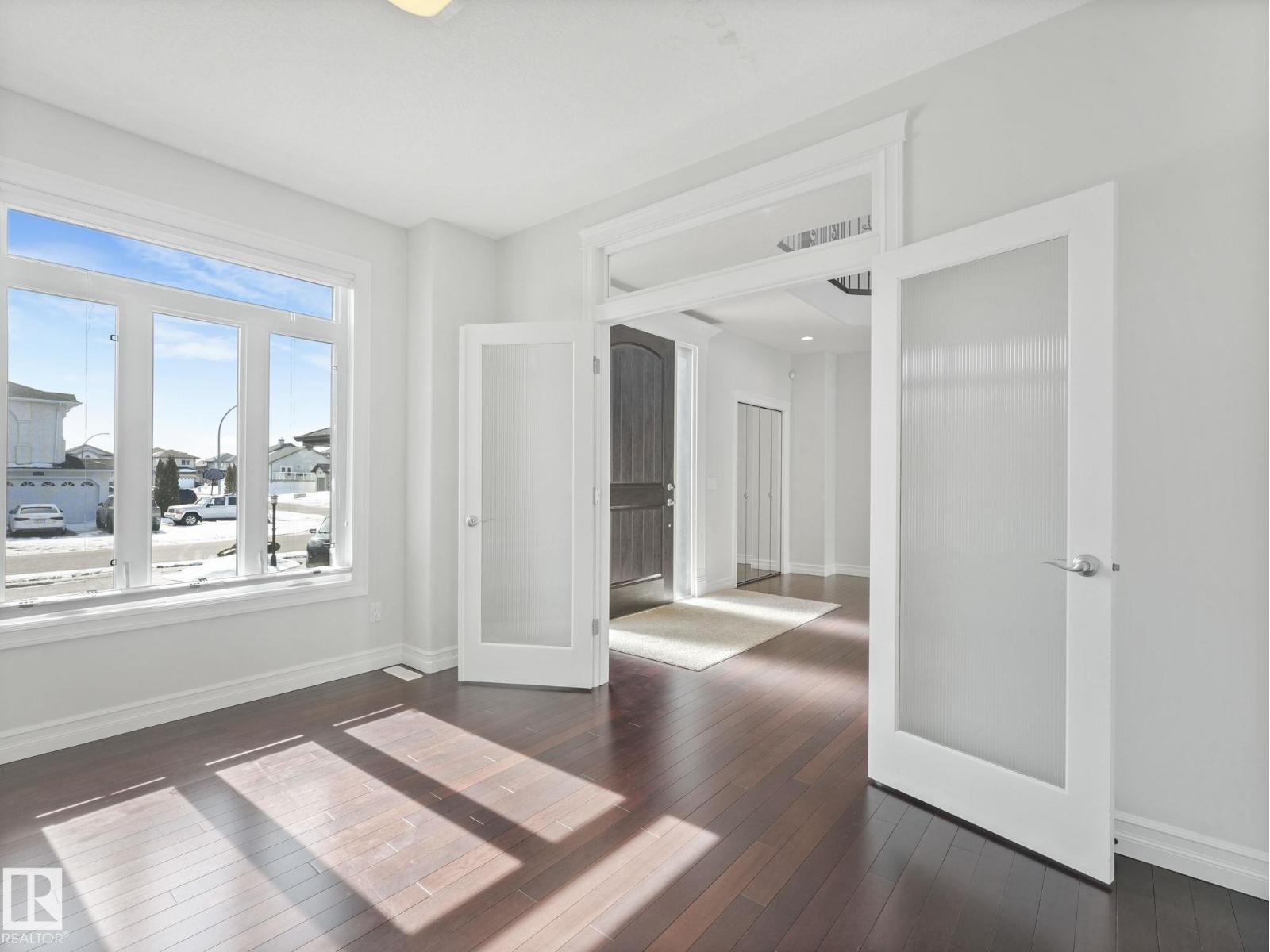 7128 169 AV NW, Edmonton