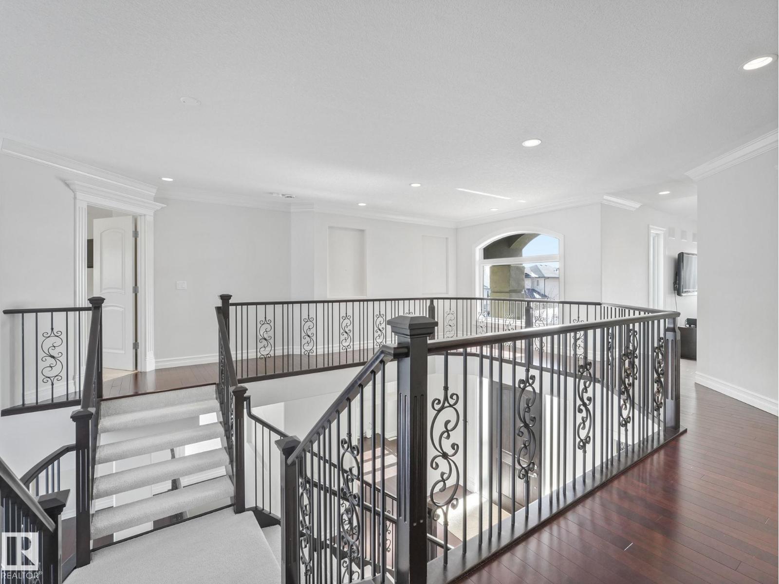 7128 169 AV NW - 25