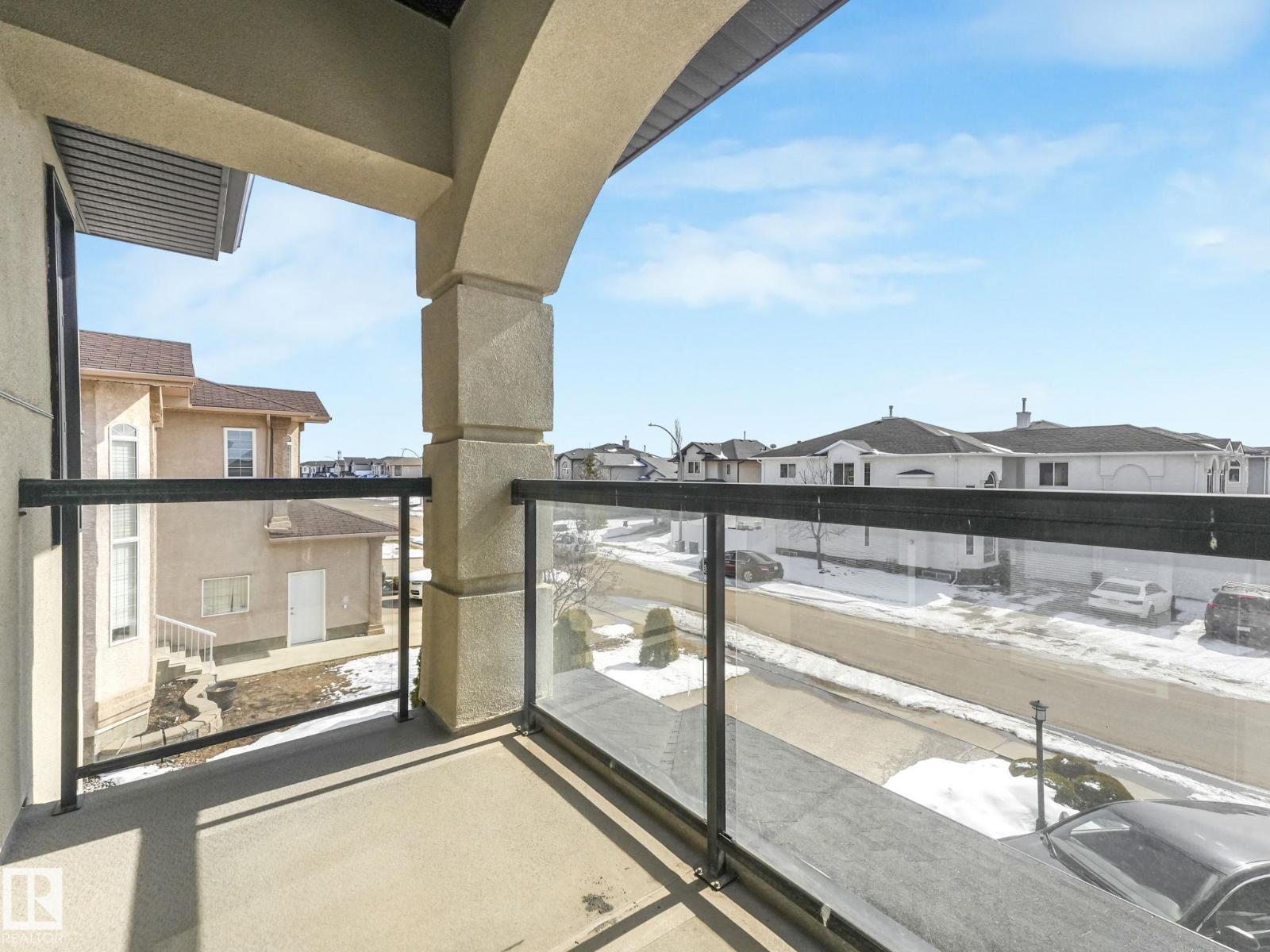 7128 169 AV NW, Edmonton