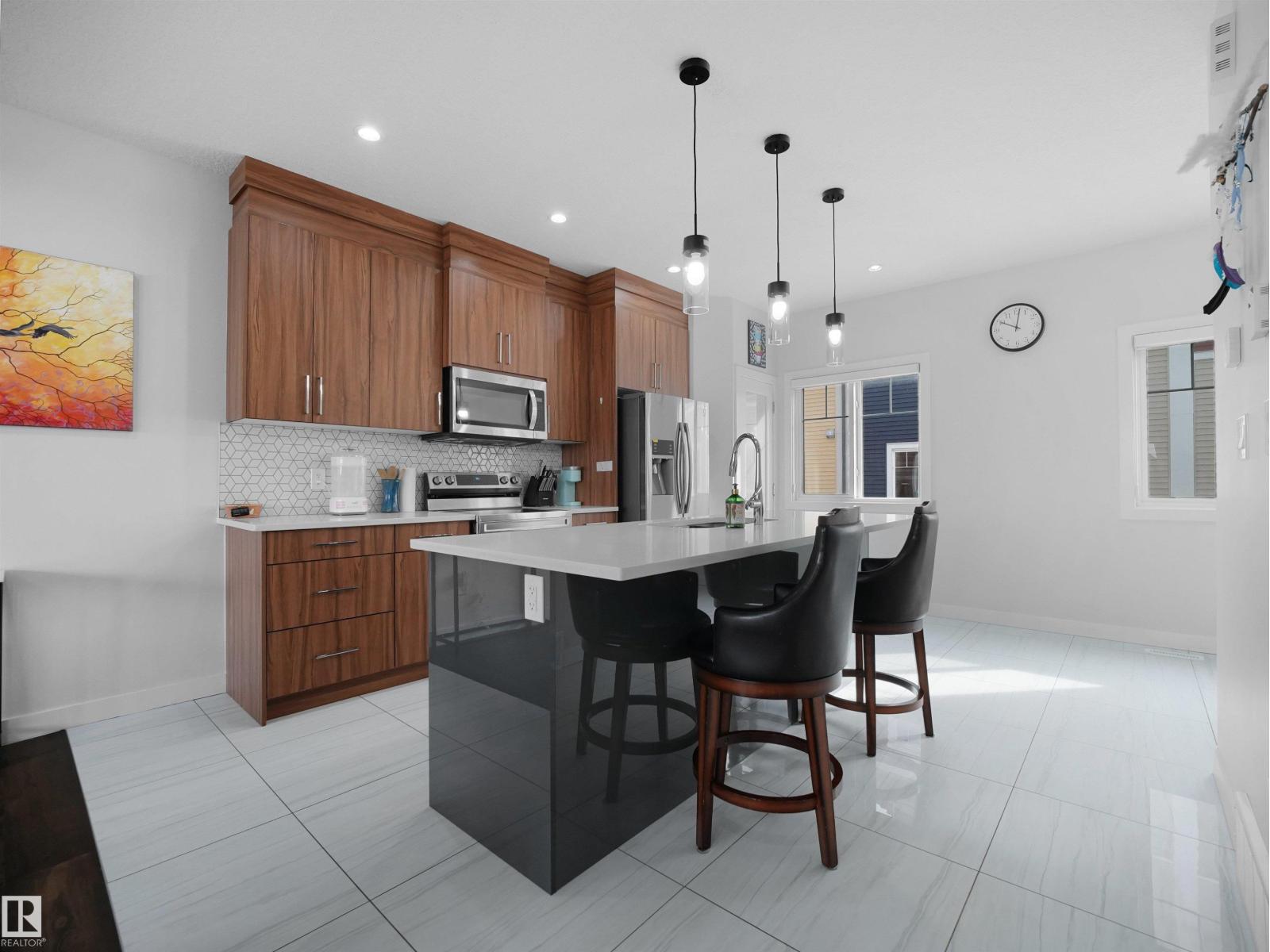 #55 2803 14 AV NW NW, Edmonton