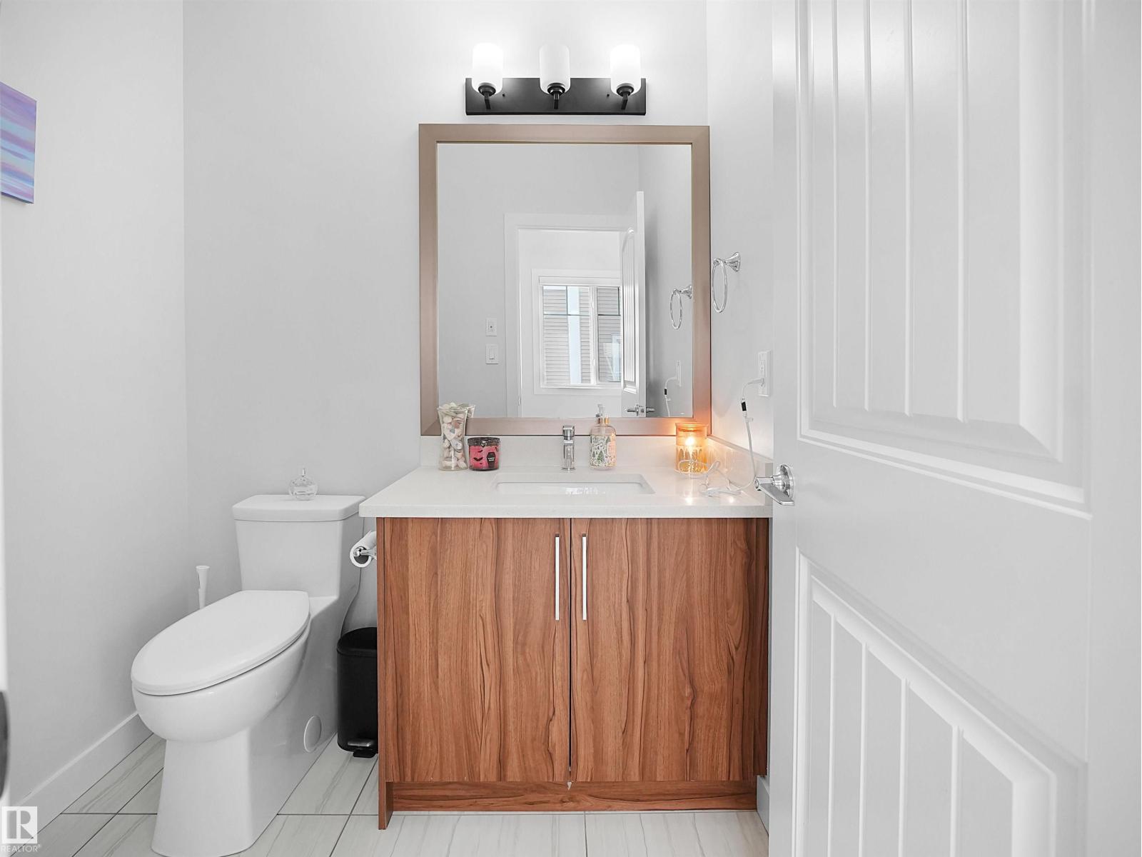 #55 2803 14 AV NW NW, Edmonton