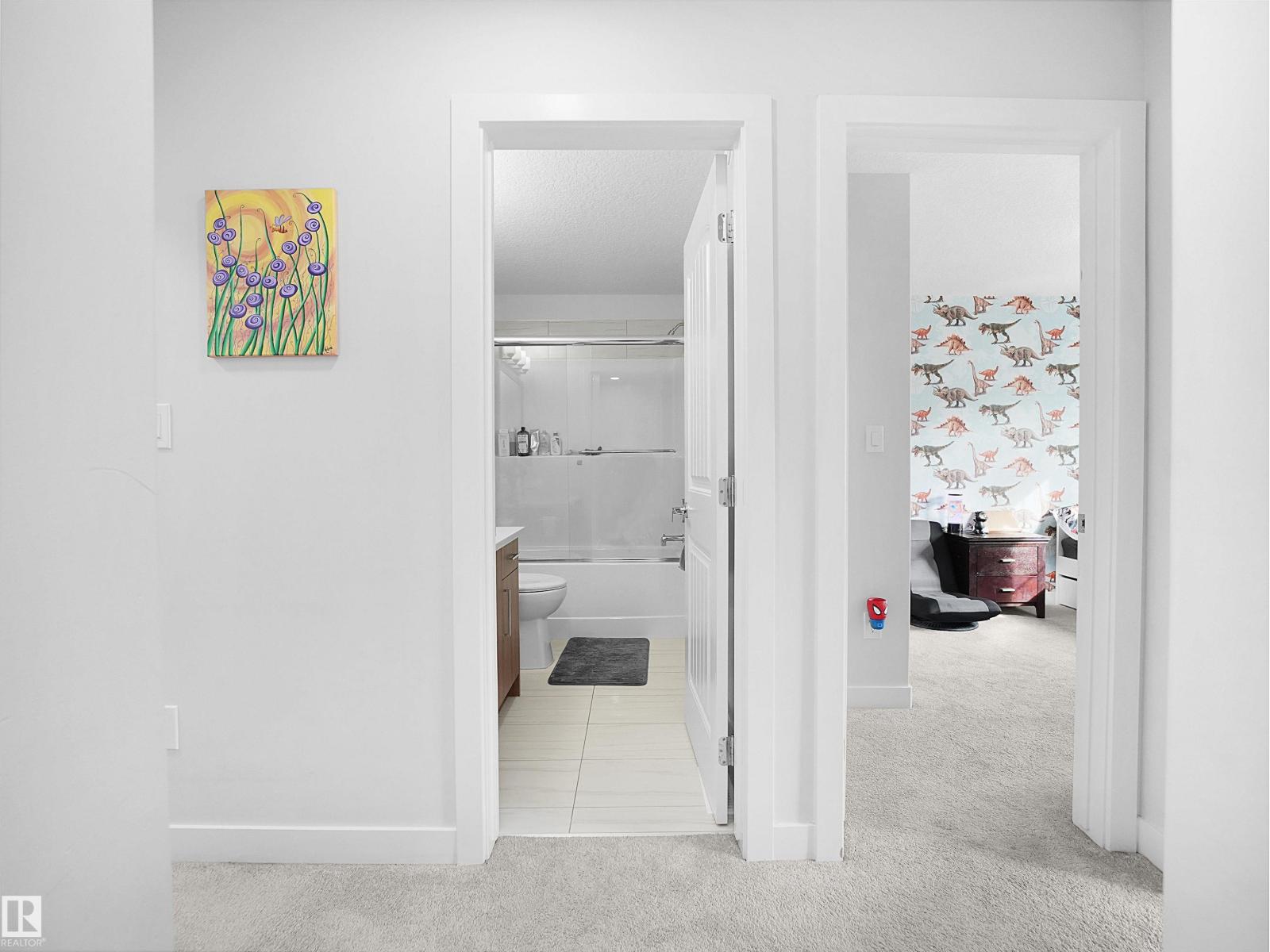 #55 2803 14 AV NW NW, Edmonton