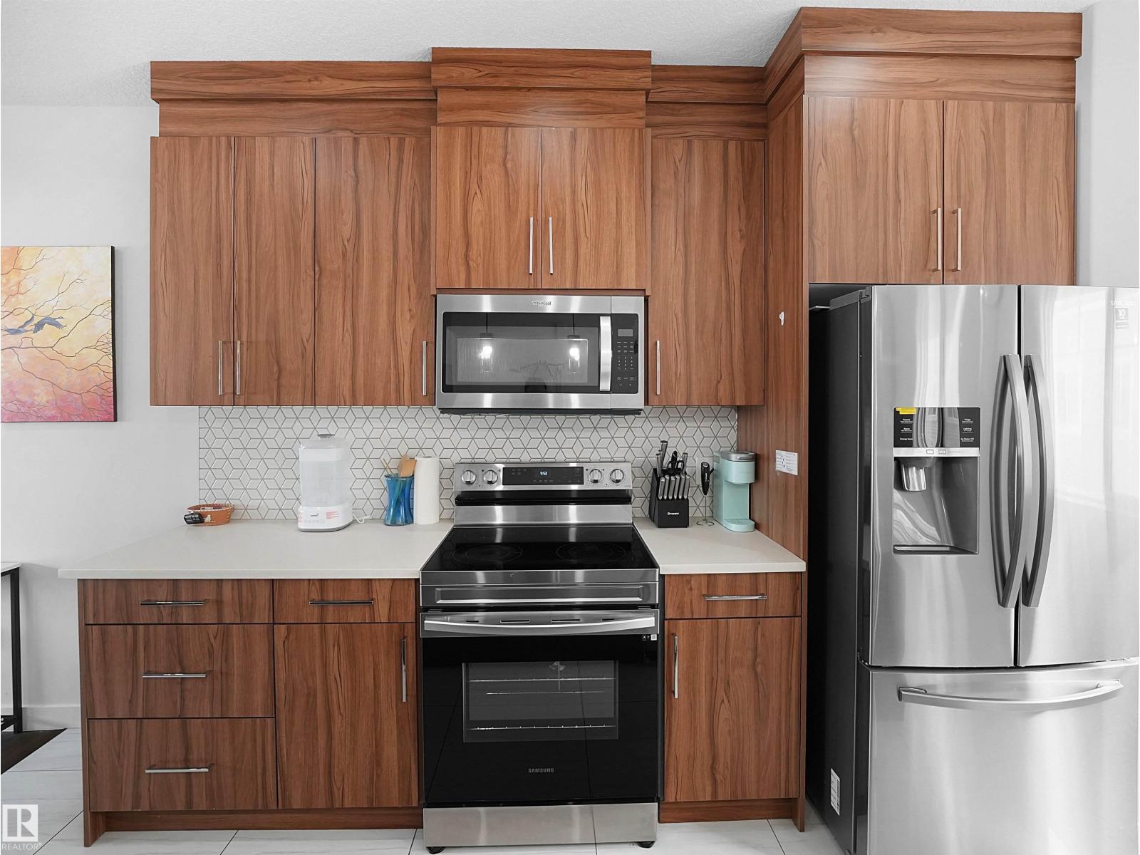 #55 2803 14 AV NW NW, Edmonton