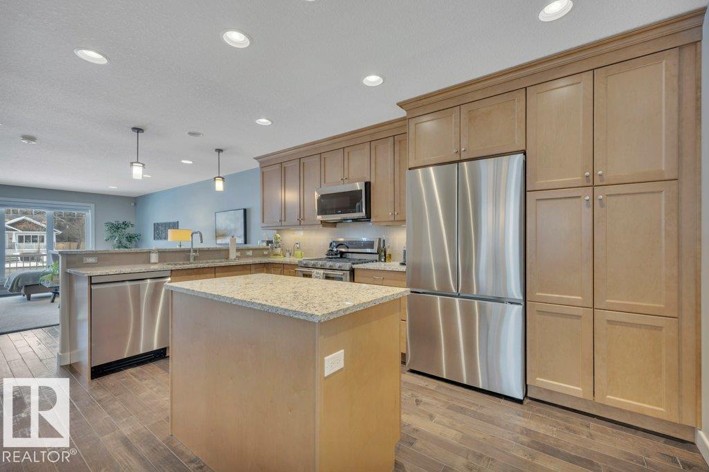 9540 142 ST NW, Edmonton