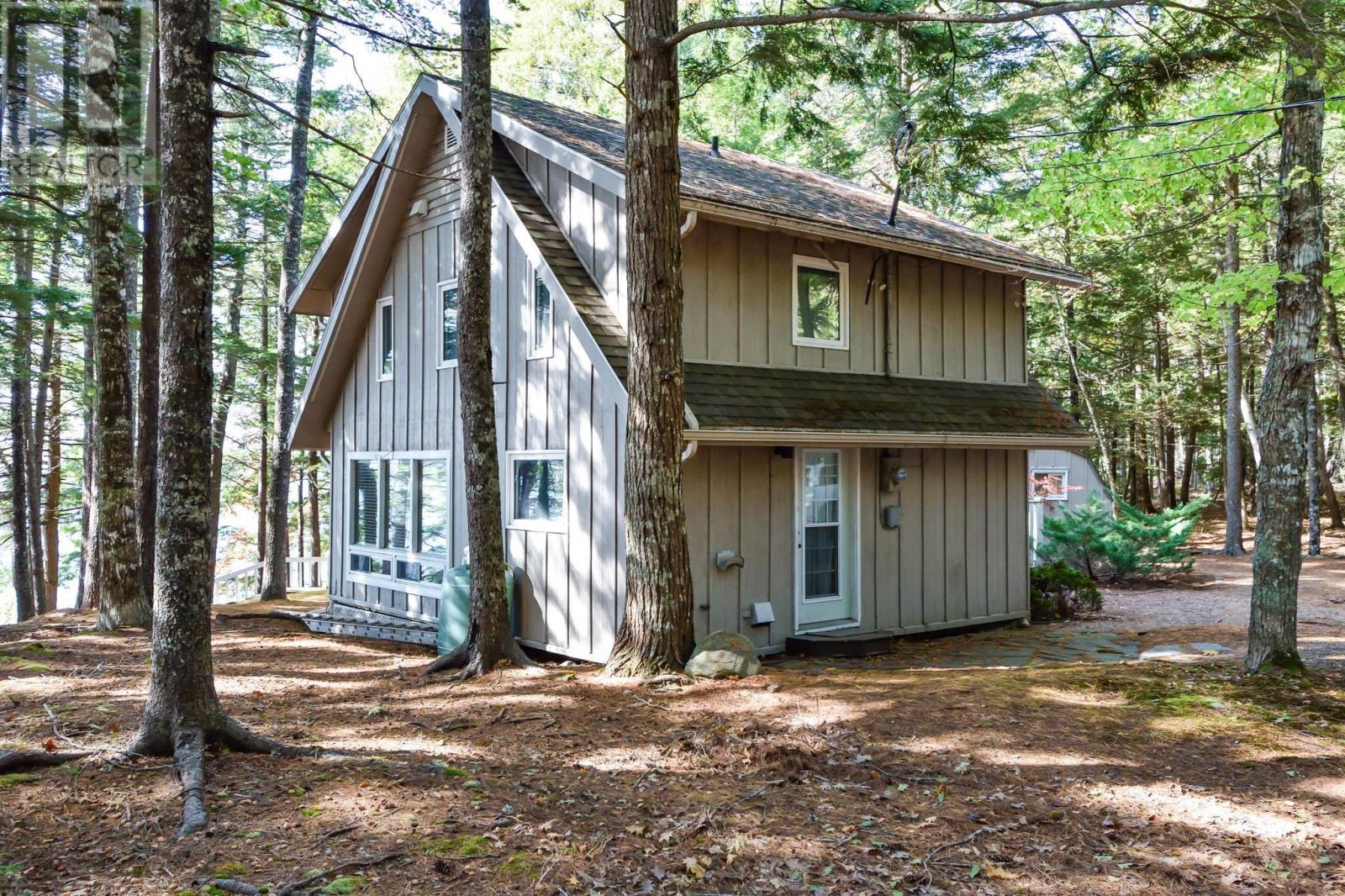 539 Canoe Island Road - 1