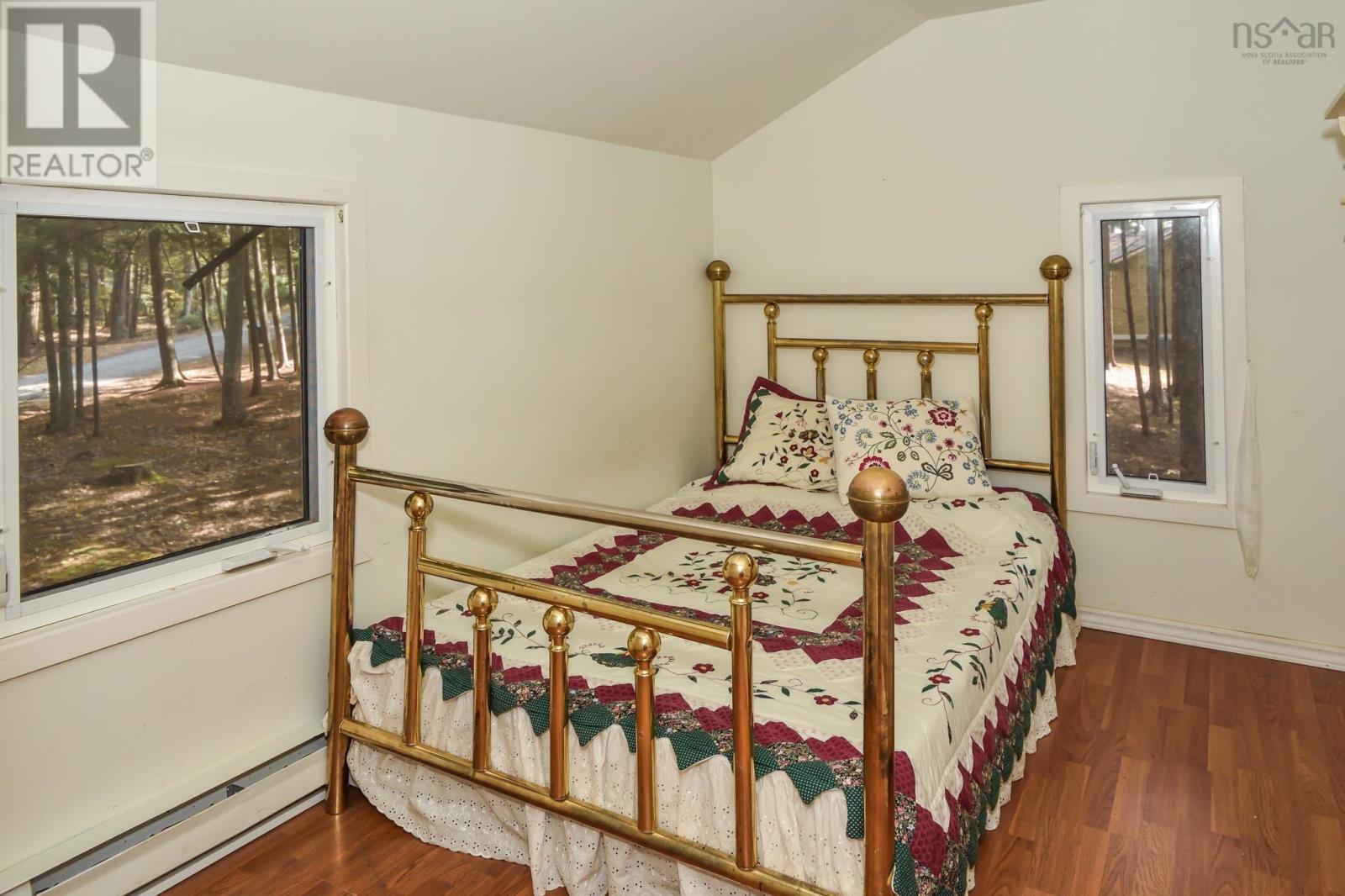 Property 18 of 32 of 539 Canoe Island Road