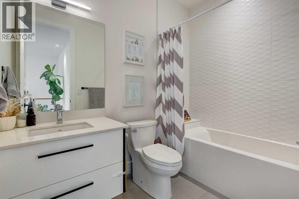 Single Family House for Sale in    Avenue SW South Calgary Calgary 