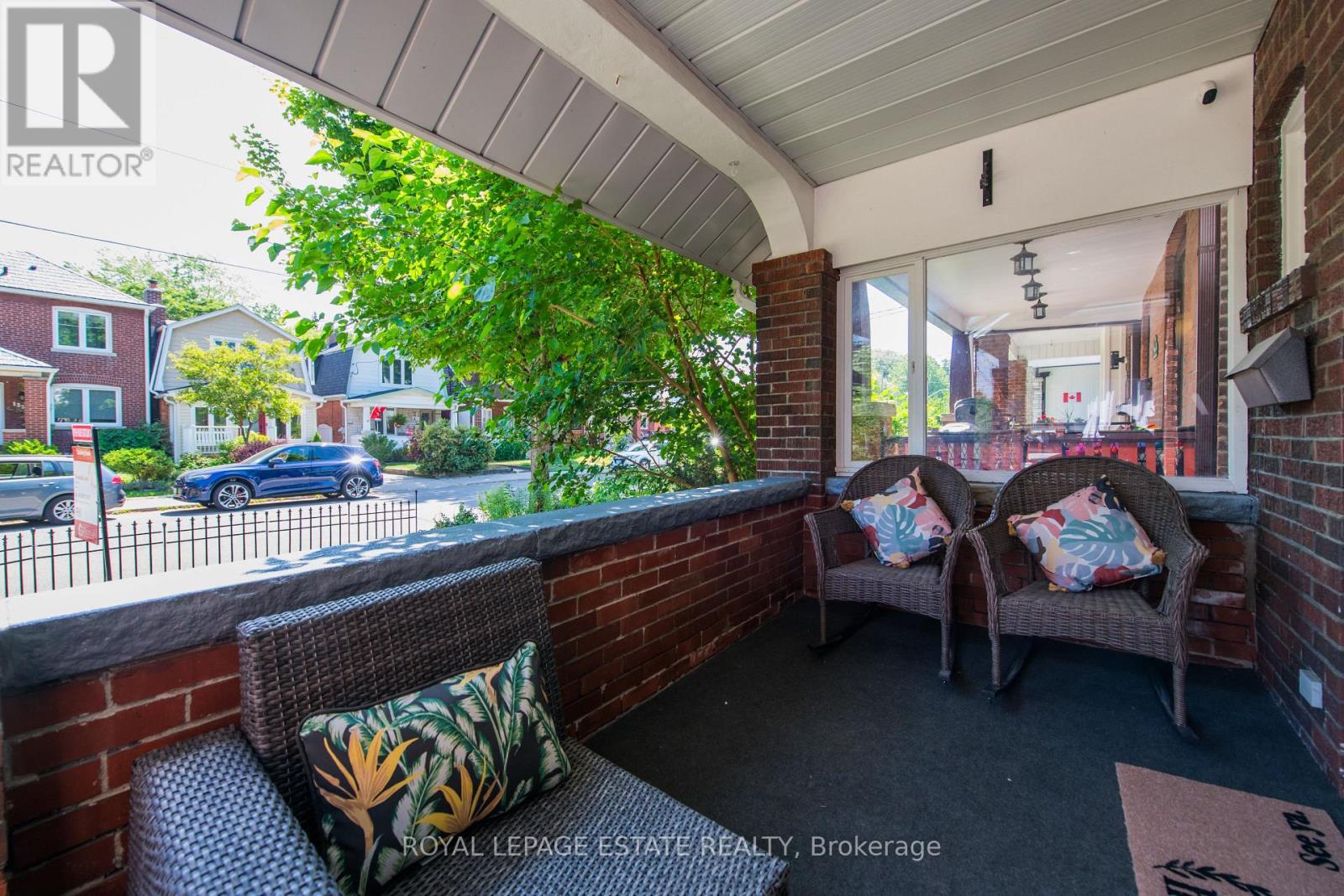 138 WOODMOUNT AVENUE - 40