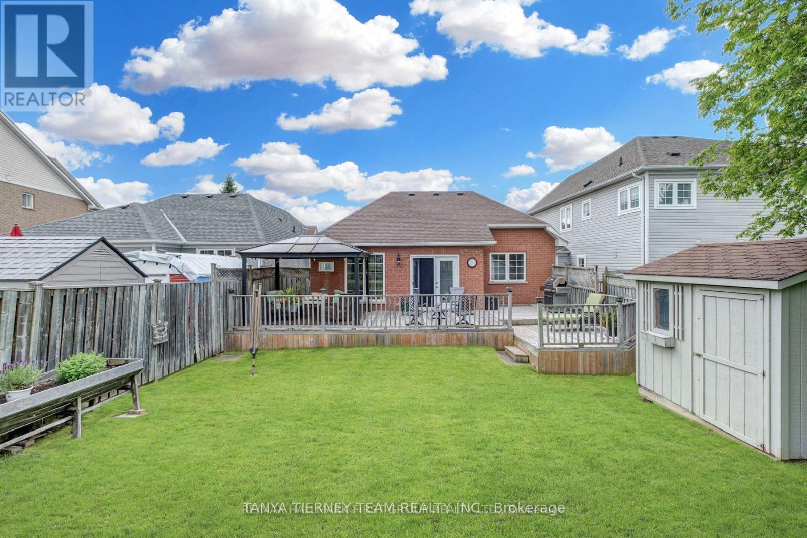 1130 OAKHILL AVENUE,Oshawa (Taunton),,