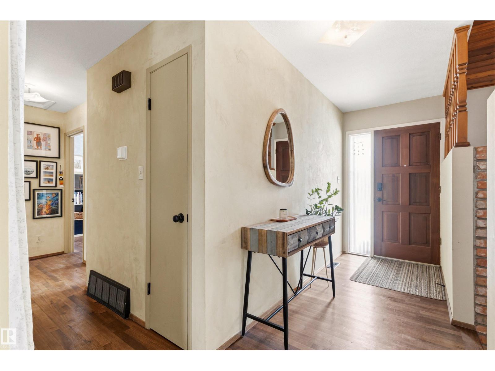 18315 68 AV NW, Edmonton