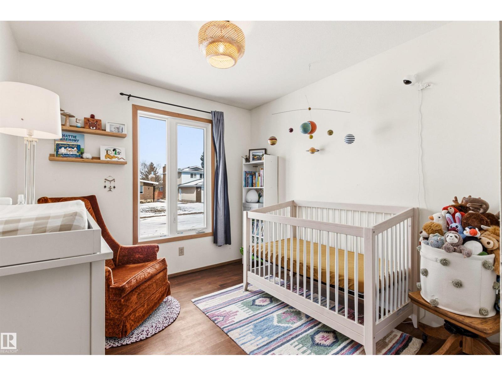 18315 68 AV NW, Edmonton