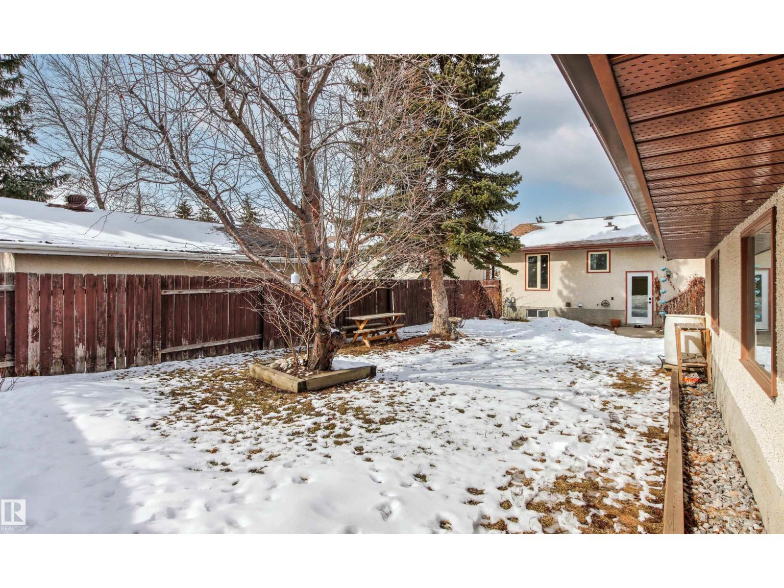 18315 68 AV NW, Edmonton