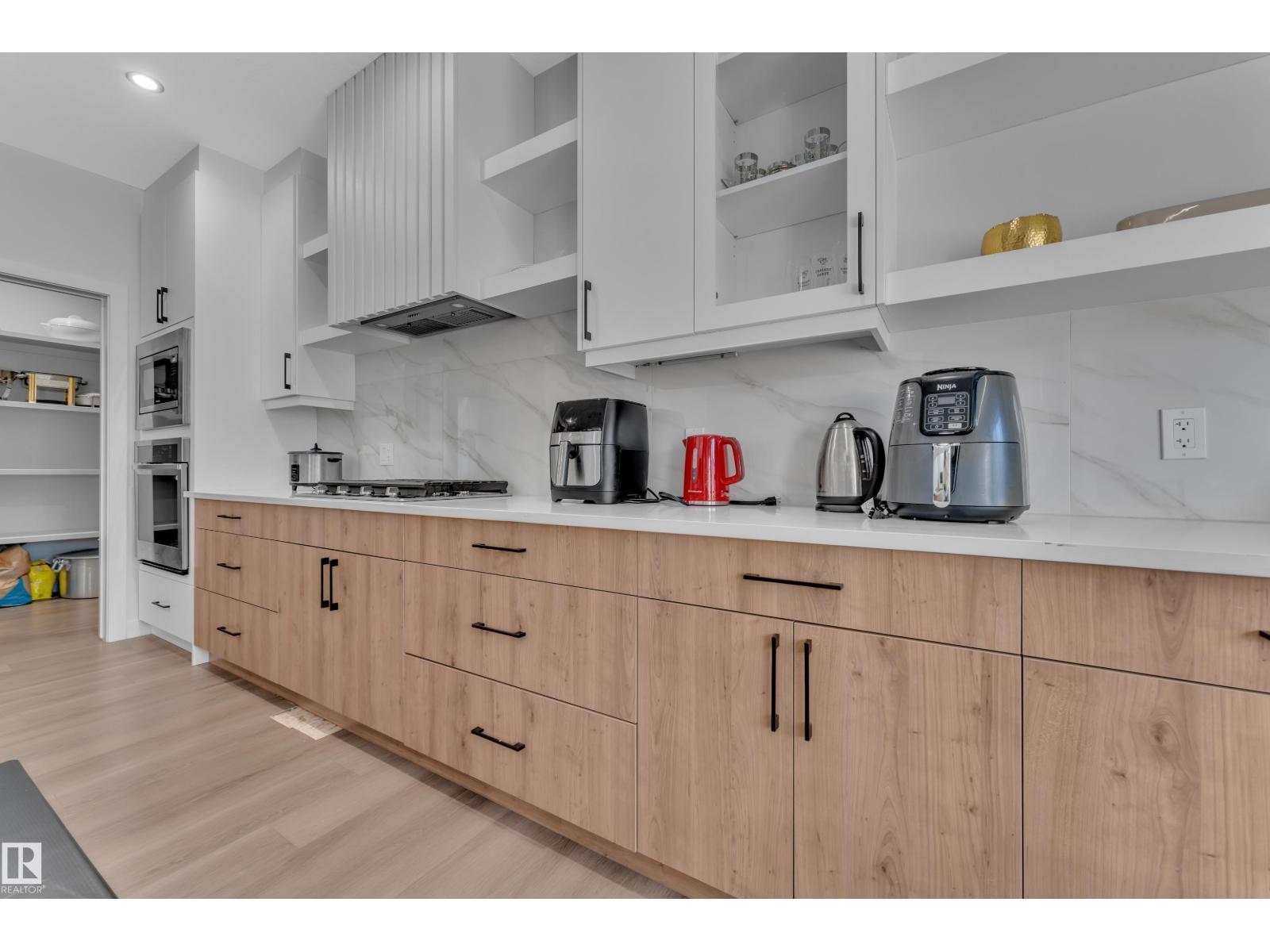 3615 42 AV, Beaumont