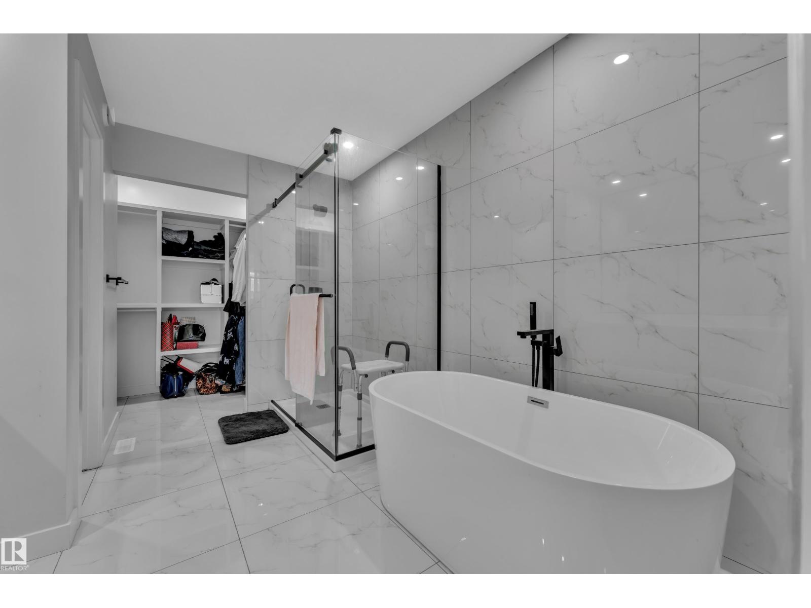 3615 42 AV, Beaumont