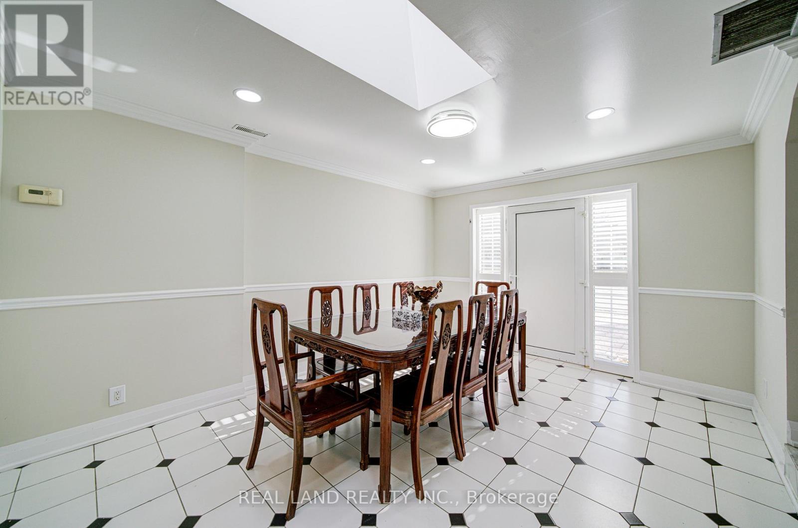 4762 14TH AVENUE - 16