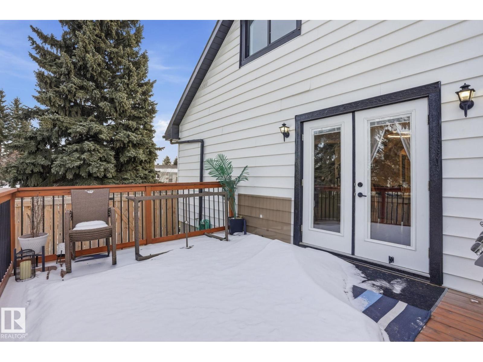 15702 86 AV NW, Edmonton