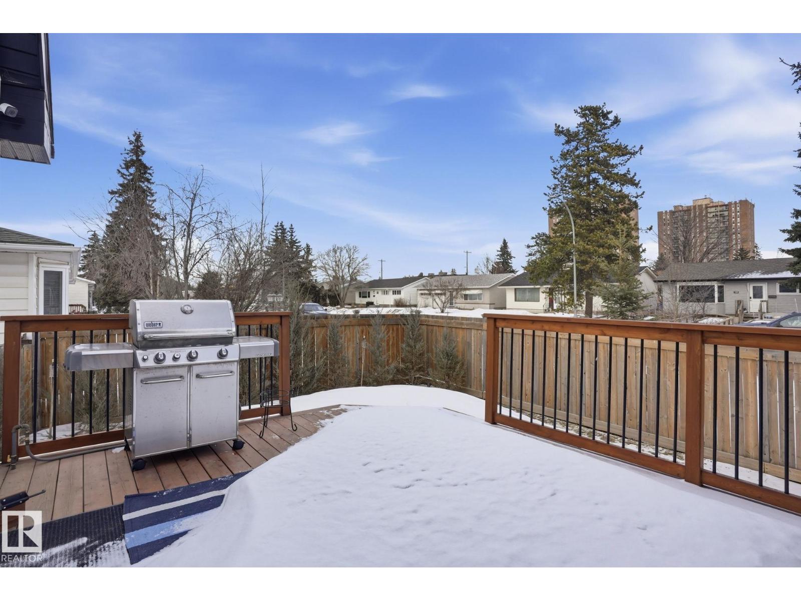 15702 86 AV NW, Edmonton